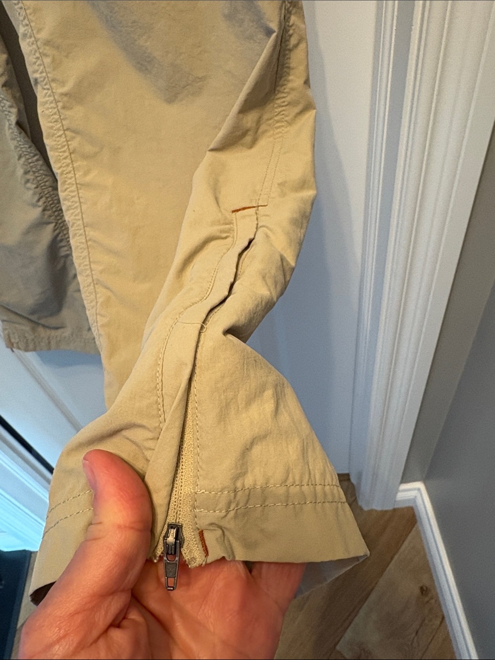 NWOT Outdoor Research women’s Convertible Cargo Pants in tan. - Picture 3 of 5